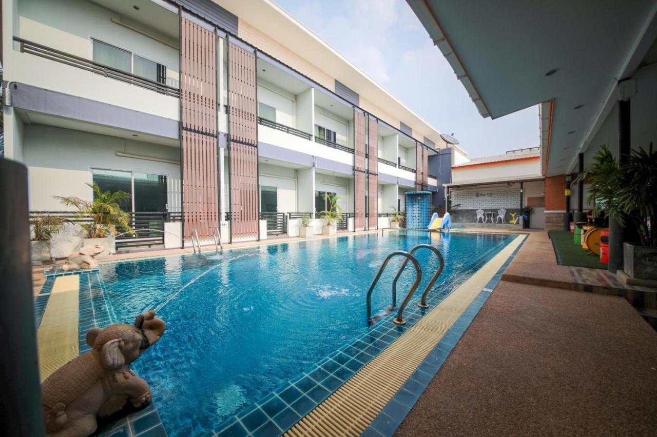 The S.G Hotel Buriram Esterno foto