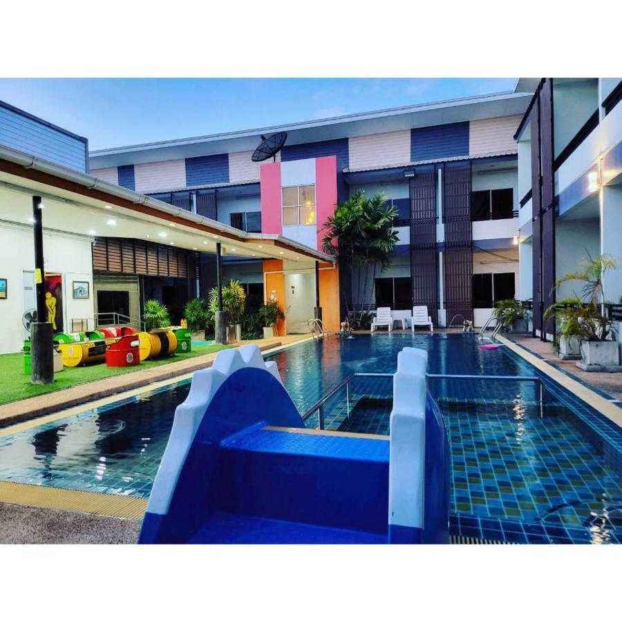 The S.G Hotel Buriram Esterno foto