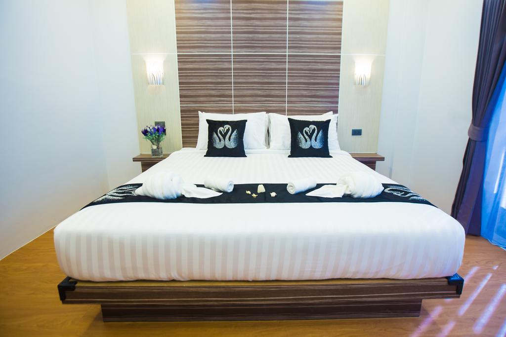 The S.G Hotel Buriram Esterno foto