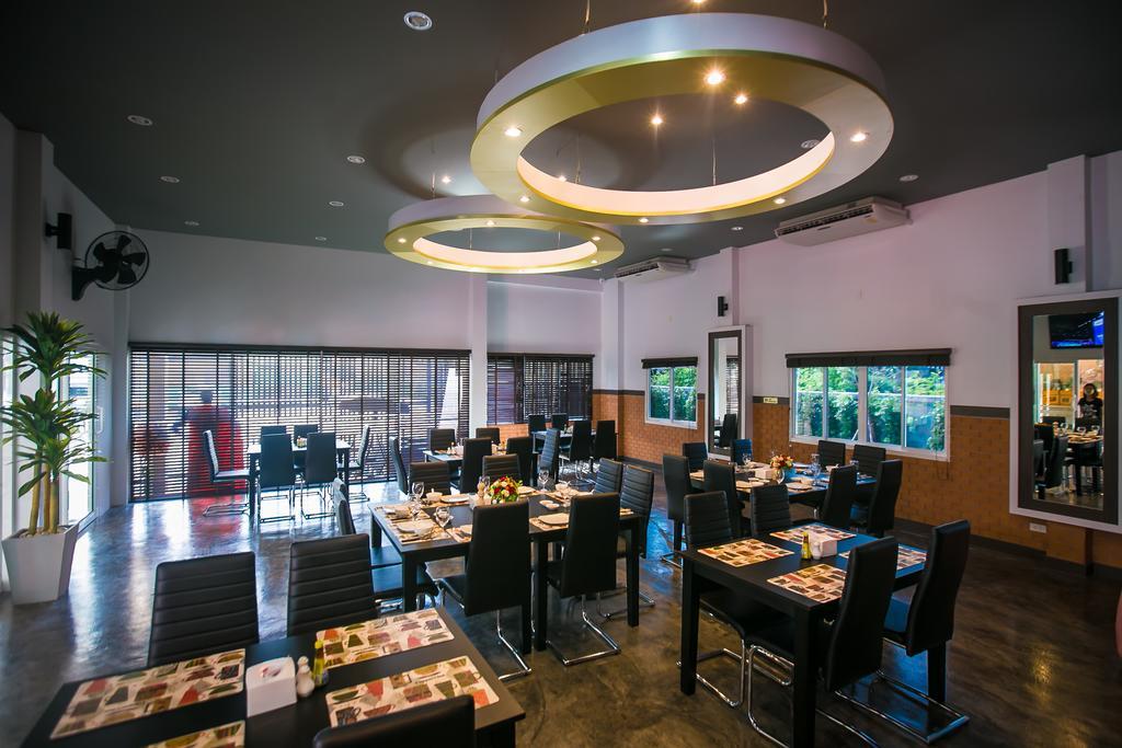 The S.G Hotel Buriram Esterno foto