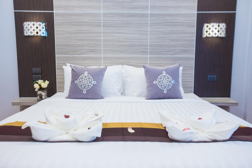 The S.G Hotel Buriram Esterno foto