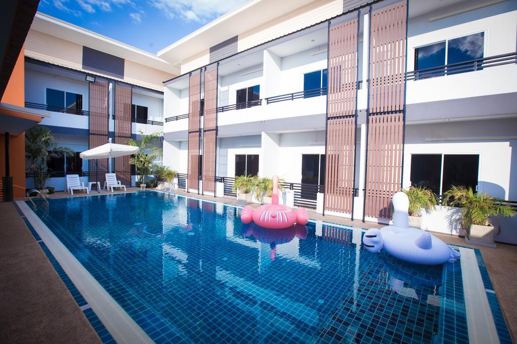 The S.G Hotel Buriram Esterno foto