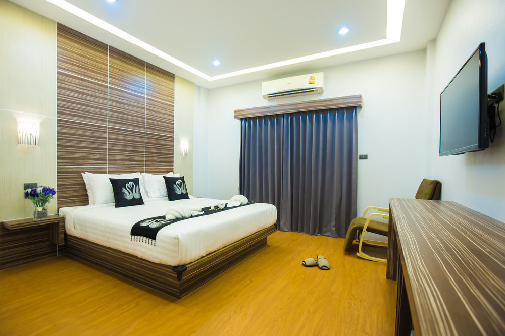 The S.G Hotel Buriram Esterno foto